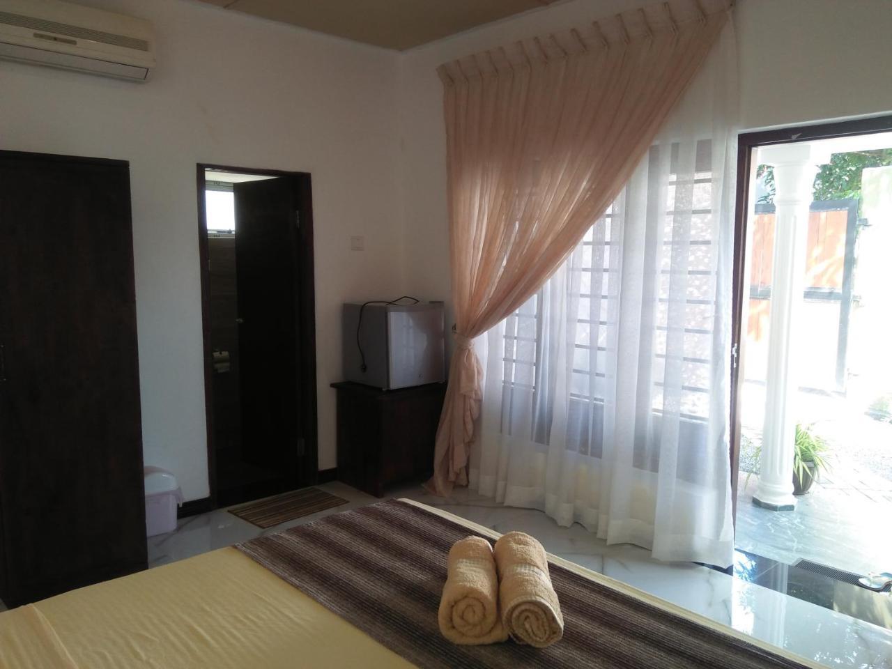Living Home Negombo Eksteriør billede